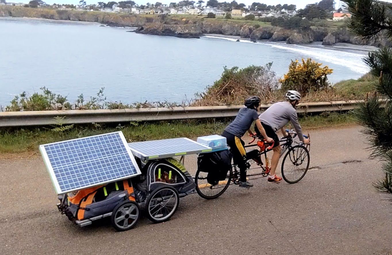 Solar Wagon: tandem ebike and solar charging trailer